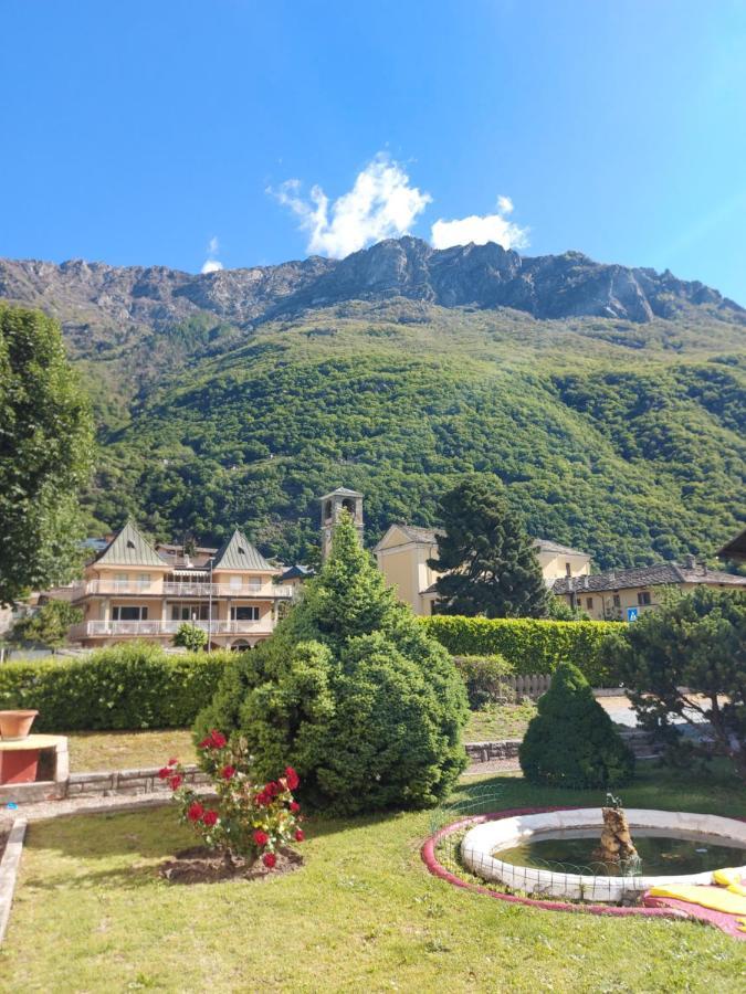 Maison De Marie Donnaz Bagian luar foto