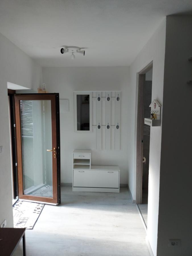 Maison De Marie Donnaz Bagian luar foto
